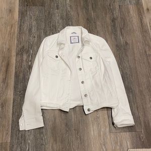 Vineyard vine Jean jacket